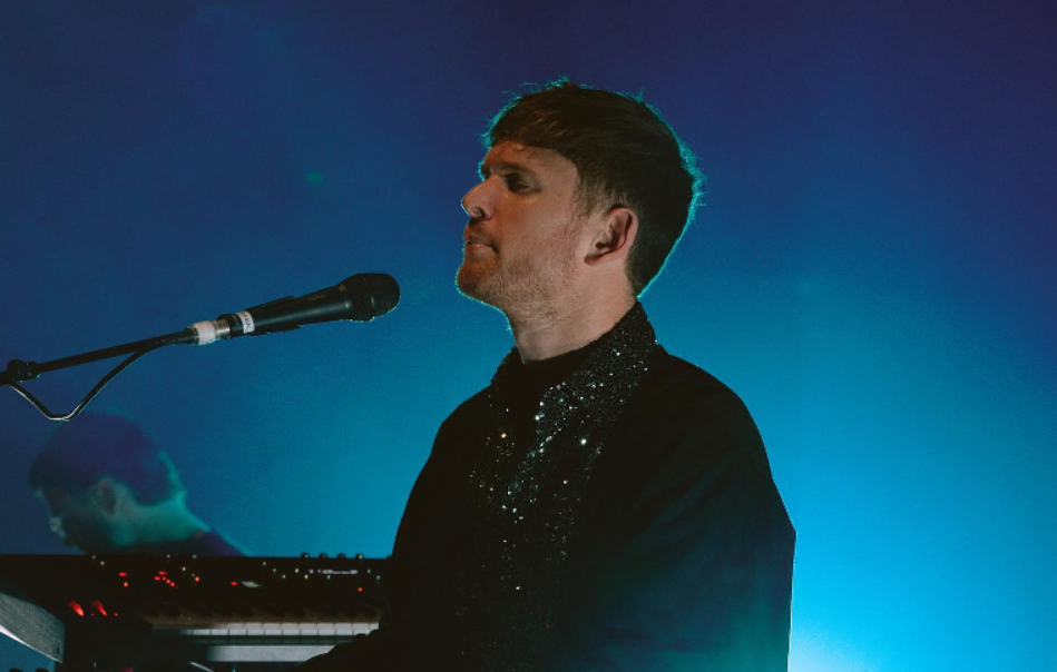 James Blakeが最新アルバム『Playing Robots Into Heaven』リリースを発表!キャリア初期のダンスミュージックサウンドを追求