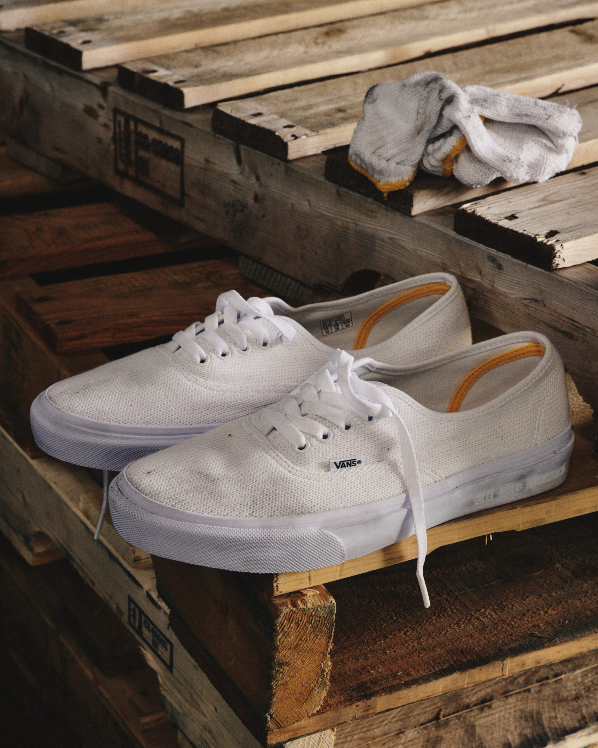 ZORN、主宰レーベル「All My Homies」とVansのコラボレート 