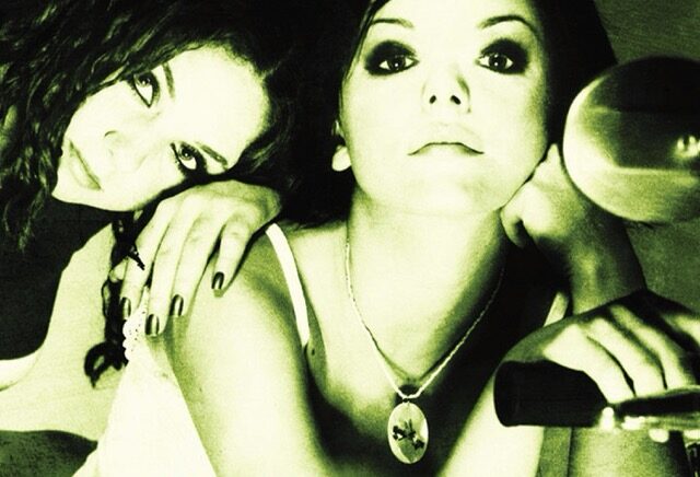 リバイバル・ヒット中、t.A.T.u.の大ヒット曲「All The Things She Said」新リミックスが配信開始!