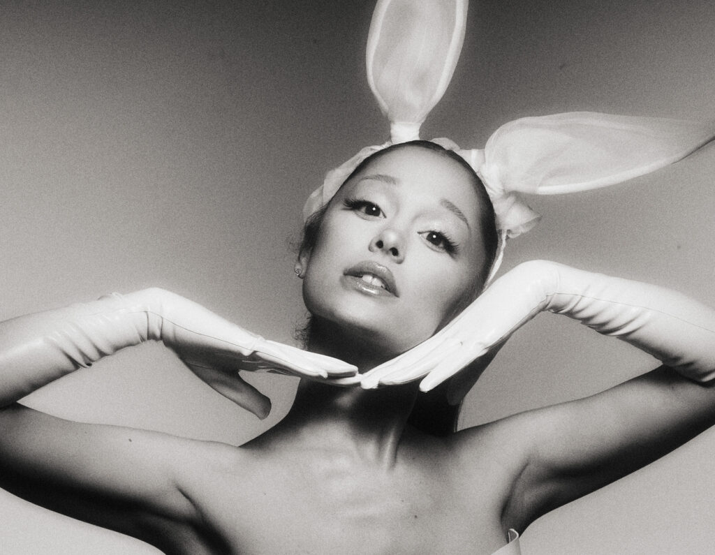 Ariana Grande、2016年リリースAL『Dangerous Woman』の10周年盤アルバムがデジタルリリース!未配信曲「Knew Better Part Two」収録