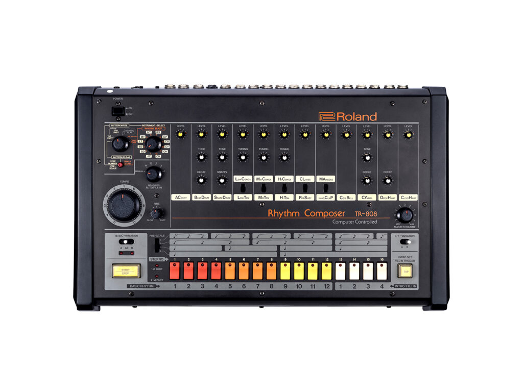 「TR-808」を祝う日にRoland Store Tokyoがキャンペーン実施!Roland Cloudではソフト版TR-808のセールも。さらにTR-808関連「NTS」特別プログラムやアニメも公開
