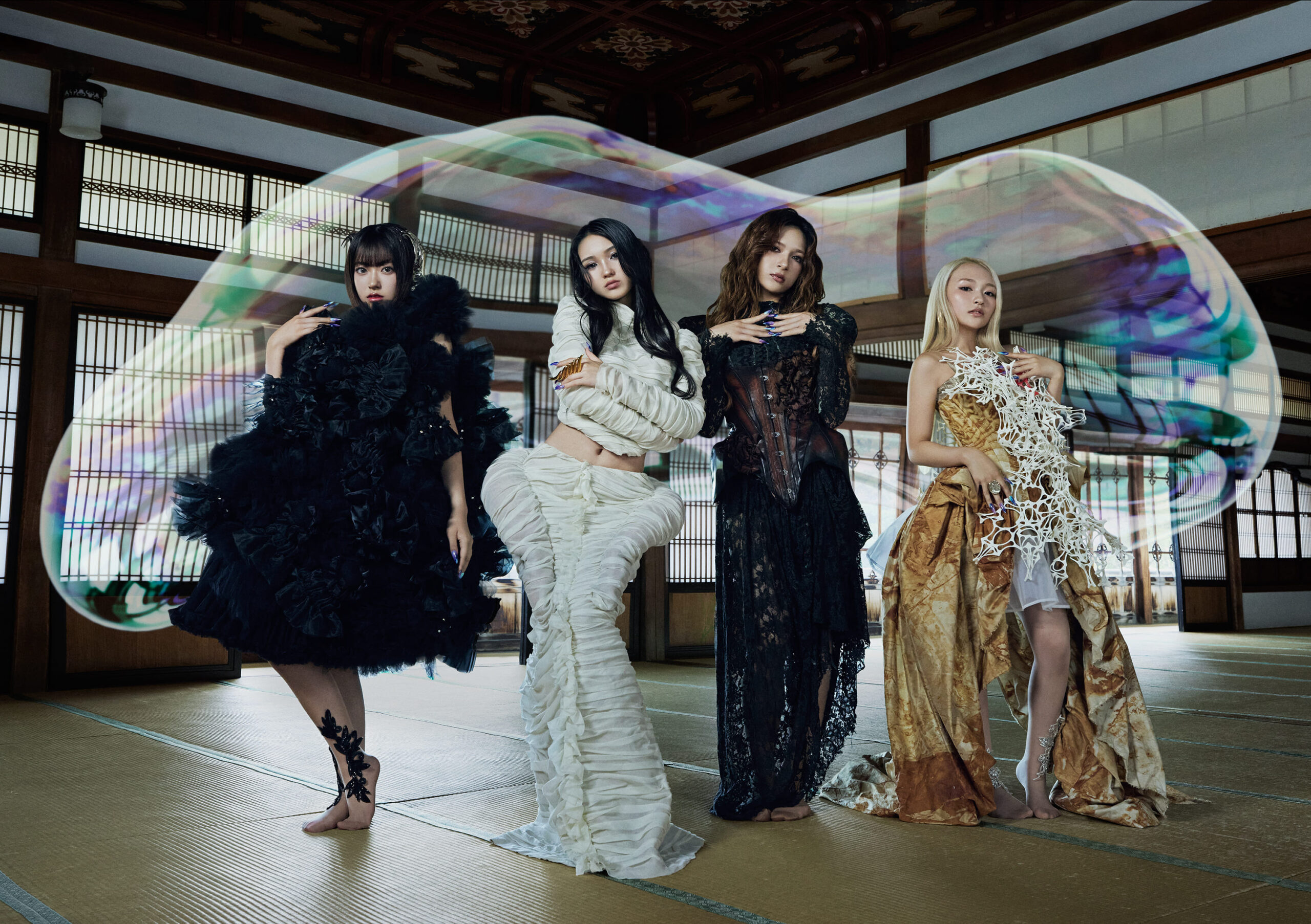 kiOra、YaejiやMechatokらと生み出した「TOKYO HYPER CITY POP」が