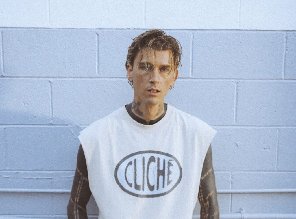 サマソニ出演mgk『mgk TOKYO POP-UP』の開催が UNIVERSAL MUSIC STORE HARAJUKU にて決定!