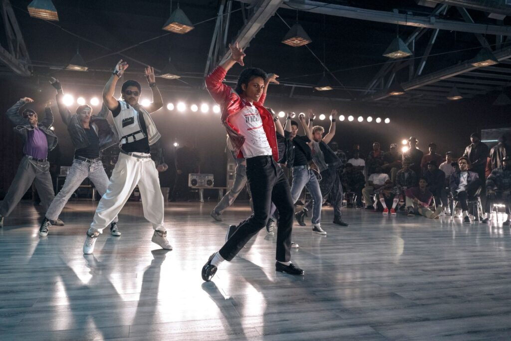 マイケル・ジャクソン:祝BIRTHDAY企画!期間限定で全国390の 『Michael/マイケル』 上映劇場にて 「Beat It(邦題:今夜はビート・イット)」 ショートフィルム (MV) の映画館初上映が決定!