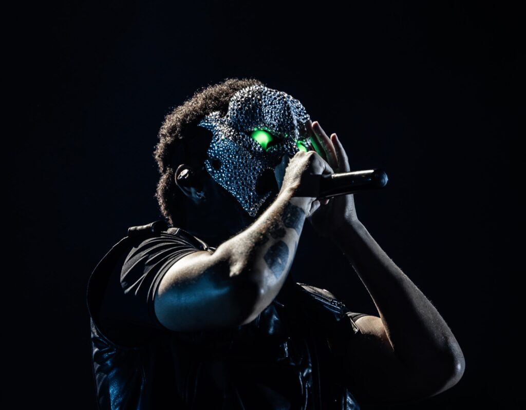 The Weeknd、「Tokyo」と題した未発表曲も披露した来日公演のオフィシャルレポート&初日公演セットリストが公開!